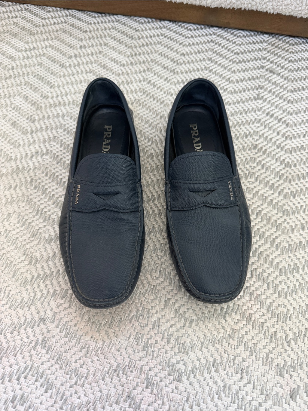 Menâs Prada Saffiano Navy Blue Leather Loafers